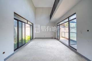 大城小院(别墅) 5室2厅4卫 196.04m² 550万