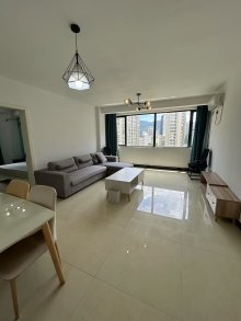 公望公寓 3室2厅2卫 105.59m² 2300元/月
