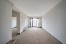 九龙仓世纪华府 3室2厅2卫 104.00m² 135万
