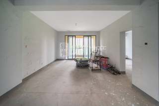 九龙仓世纪华府 4室2厅2卫 163.00m² 190万