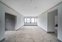 秦忆荣府南区 3室2厅2卫 110.00m² 130万