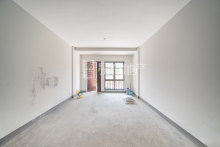 九龙仓雍景山(公寓住宅) 3室2厅2卫 114.54m² 255万