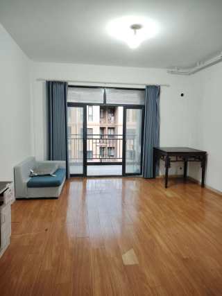 梓树花苑(公寓住宅) 3室2厅2卫 120.00m² 2200元/月