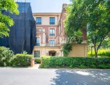野风山小镇 6室2厅5卫 315.09m² 458万