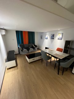 金汇之城 2室2厅1卫 46.00m² 1800元/月