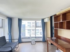 金汇之城 2室2厅1卫 50.00m² 2000元/月