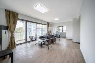 融创微风之城(公寓住宅) 4室2厅2卫 136.00m² 158万