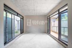 大城小院(别墅) 3室2厅3卫 108.35m² 410万