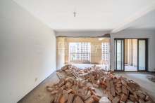 万科容大金色家园 3室2厅3卫 108.00m² 218万
