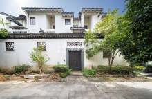 九龙一号 4室3厅2卫 336.95m² 430万