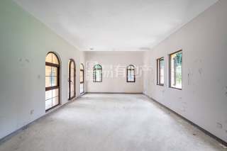 清源上林湖(别墅) 5室2厅4卫 306.85m² 880万