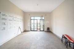 施家园花苑 3室2厅2卫 122.96m² 130万