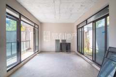 大城小院(别墅) 4室2厅4卫 108.35m² 275万