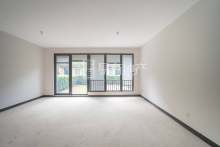 悦望名邸(别墅) 4室2厅3卫 132.38m² 400万