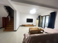 万科容大金色家园 3室2厅1卫 108.00m² 2500元/月