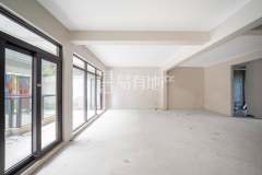 大城小院(公寓住宅) 4室2厅3卫 143.00m² 400万