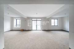 浪漫香槟(西区) 3室2厅2卫 124.00m² 120万