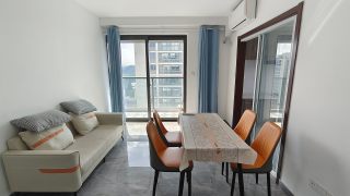 秦忆荣府南区 2室1厅1卫 70.00m² 1600元/月