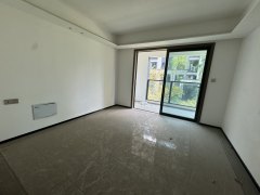 西郊半岛(公寓住宅) 3室2厅2卫 96.62m² 2000元/月