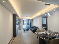 山水华府 3室2厅2卫 95.00m² 3180元/月