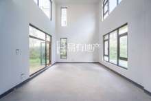 富春壹号苑排屋 5室2厅4卫 270.00m² 1300万
