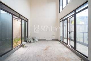 大城小院(别墅) 4室2厅3卫 108.47m² 285万