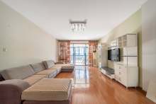 容大五环城市花园 4室2厅2卫 163.00m² 145万