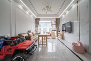 融创微风之城(公寓住宅) 4室2厅3卫 147.58m² 280万