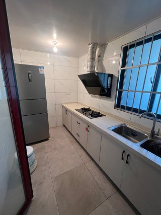 富春新天地（公寓住宅） 5室2厅3卫 109.80m² 2000元/月