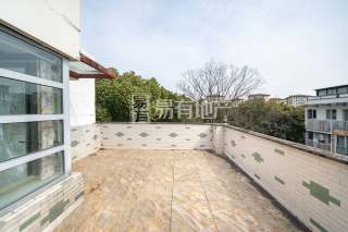 富春泉水湾(别墅) 4室2厅3卫 243.00m² 580万