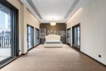 融创微风之城别墅 5室2厅8卫 324.33m² 1150万