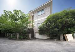 紫云山庄(别墅) 4室2厅4卫 254.00m² 620万