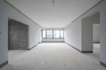 秦忆荣府北区 3室2厅2卫 110m² 140万