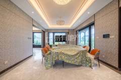 绿城云栖桃花源(别墅) 7室2厅4卫 296.12m² 2000万