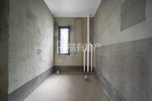 绿城富春玫瑰园 8室2厅3卫 518m² 3100万