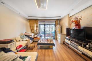 容大五环城市花园 4室2厅2卫 143.00m² 160万