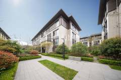 微风之城住宅 5室2厅3卫 172m² 330万