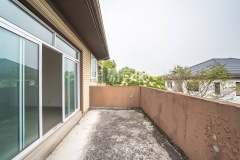 富春江花苑 4室2厅4卫 361.49m² 1100万