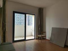 公望公寓 3室2厅2卫 102.58m² 2000元/月