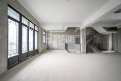 绿城富春玫瑰园 5室2厅4卫 255.00m² 650万