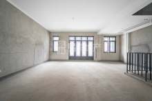 绿城富春玫瑰园 4室2厅4卫 255m² 795万