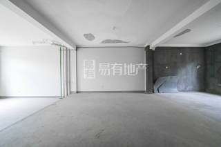 绿城富春玫瑰园 5室2厅4卫 327.00m² 900万