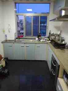 文教西苑 3室2厅1卫 124m² 220万