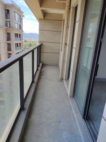 逸城住宅 3室2厅2卫 129.02m² 165万