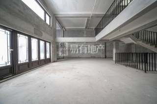绿城富春玫瑰园 4室2厅4卫 286.20m² 1040万
