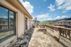 野风山小镇 6室2厅6卫 400.89m² 780万