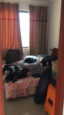 富阳老小区 3室2厅2卫 146.5m² 190万