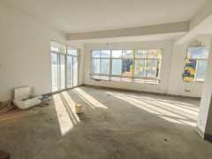 鸣翠桃源（别墅） 8室3厅4卫 311.03m² 400万