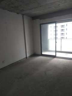 宝龙广场 3室2厅2卫 103.52m² 235万