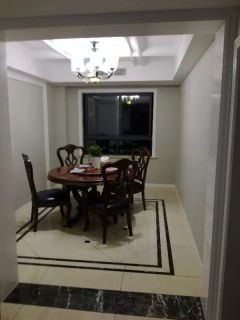 宝龙广场 3室2厅2卫 119.51m² 310万